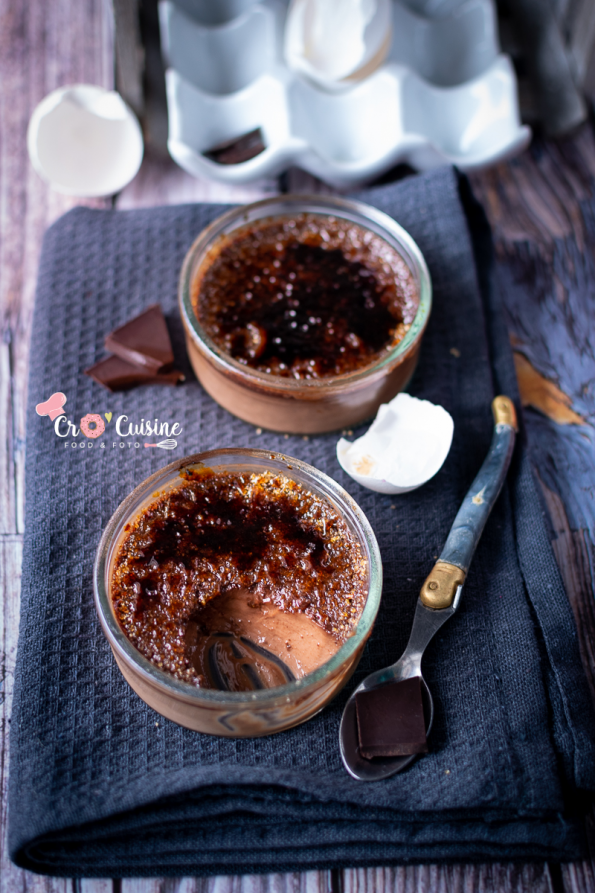 crème brûlée tout chocolat idéale pour un dessert confort ou un café gourmand