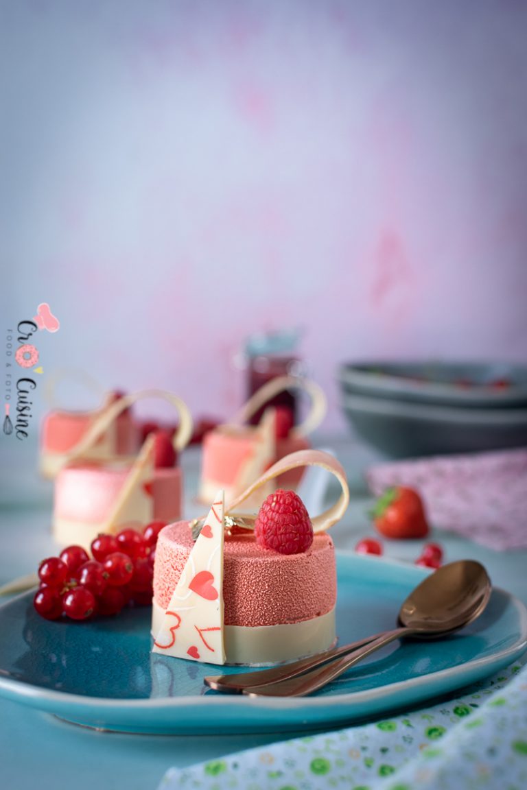 Entremets fruits rouges, chocolat blanc - Cuisine et Gourmandises
